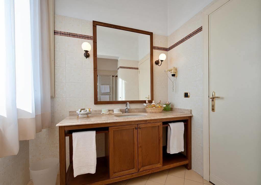 Grand Hotel Nizza Et Suisse Montecatini-Terme Esterno foto